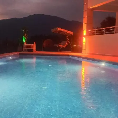 Apartment Azize 5