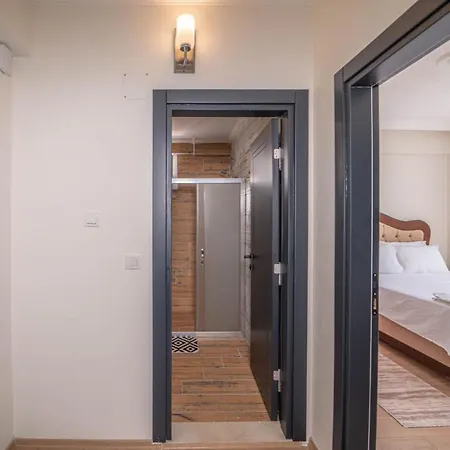Apartment Azize 5 *